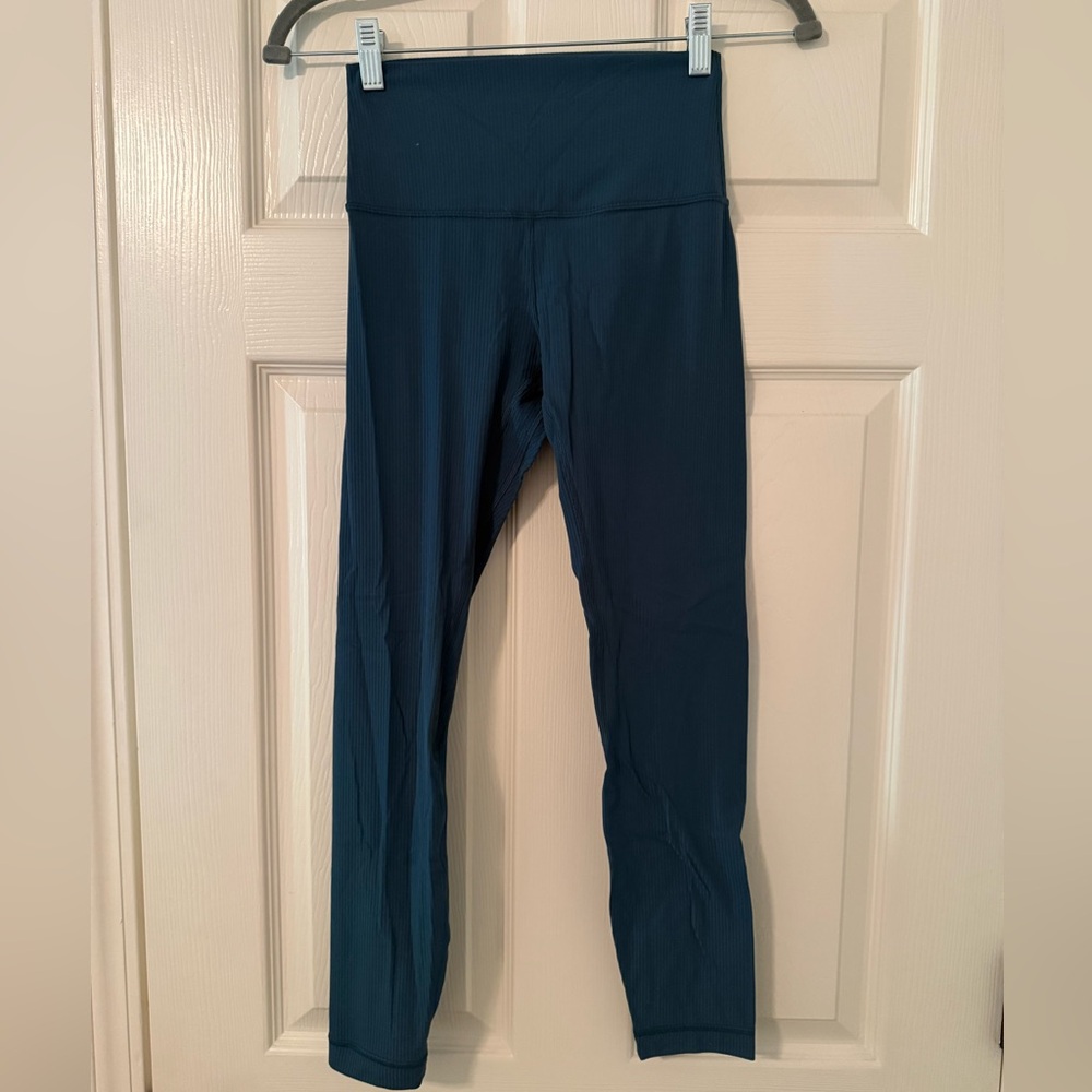 Lululemon ribbed align leggings size 4 25” in a dark teal color